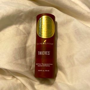 Young Living Thieves Roller